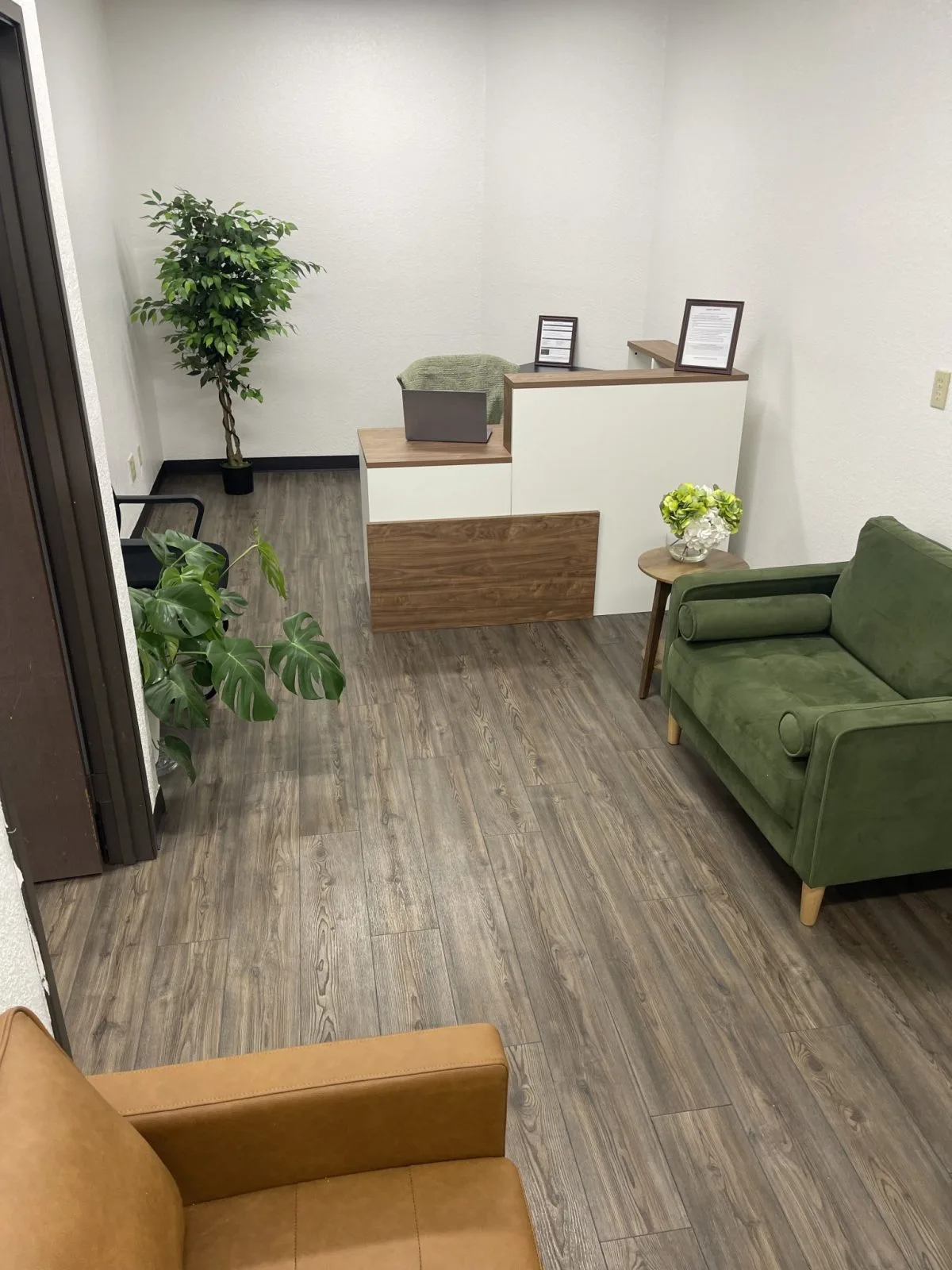 New Pathway Recovery IOP office lounge and front desk